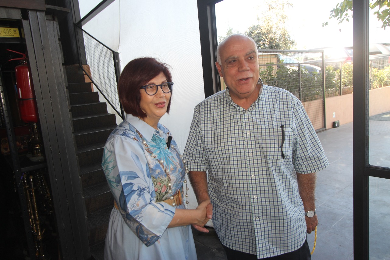 ” أهلنا” بالشراكة مع ” جامع البحر وصندوق الزكاة ودار الراحة ” أقامت فطوراً تكريمياً للمسنين: ابتسامة مسنّ أجمل من ألف هدية ” أهلنا” بالشراكة مع ” جامع البحر وصندوق الزكاة ودار الراحة ” أقامت فطوراً تكريمياً للمسنين: ابتسامة مسنّ أجمل من ألف هدية