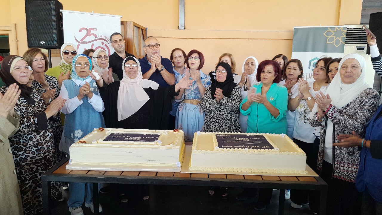 ” أهلنا” بالشراكة مع ” جامع البحر وصندوق الزكاة ودار الراحة ” أقامت فطوراً تكريمياً للمسنين: ابتسامة مسنّ أجمل من ألف هدية ” أهلنا” بالشراكة مع ” جامع البحر وصندوق الزكاة ودار الراحة ” أقامت فطوراً تكريمياً للمسنين: ابتسامة مسنّ أجمل من ألف هدية